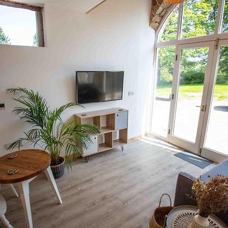 Stunning Stone Coach House Apartment Marple Bagian luar foto